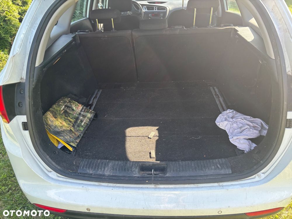 Kia Ceed 1.4 CRDi M - 12