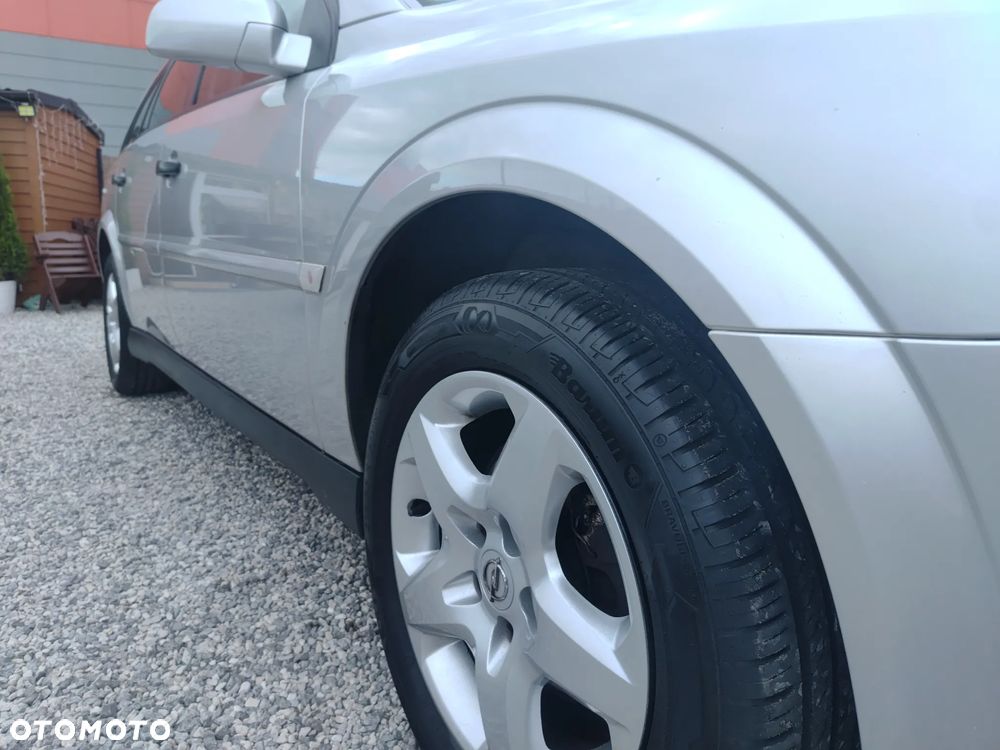 Opel Vectra 1.8 - 23