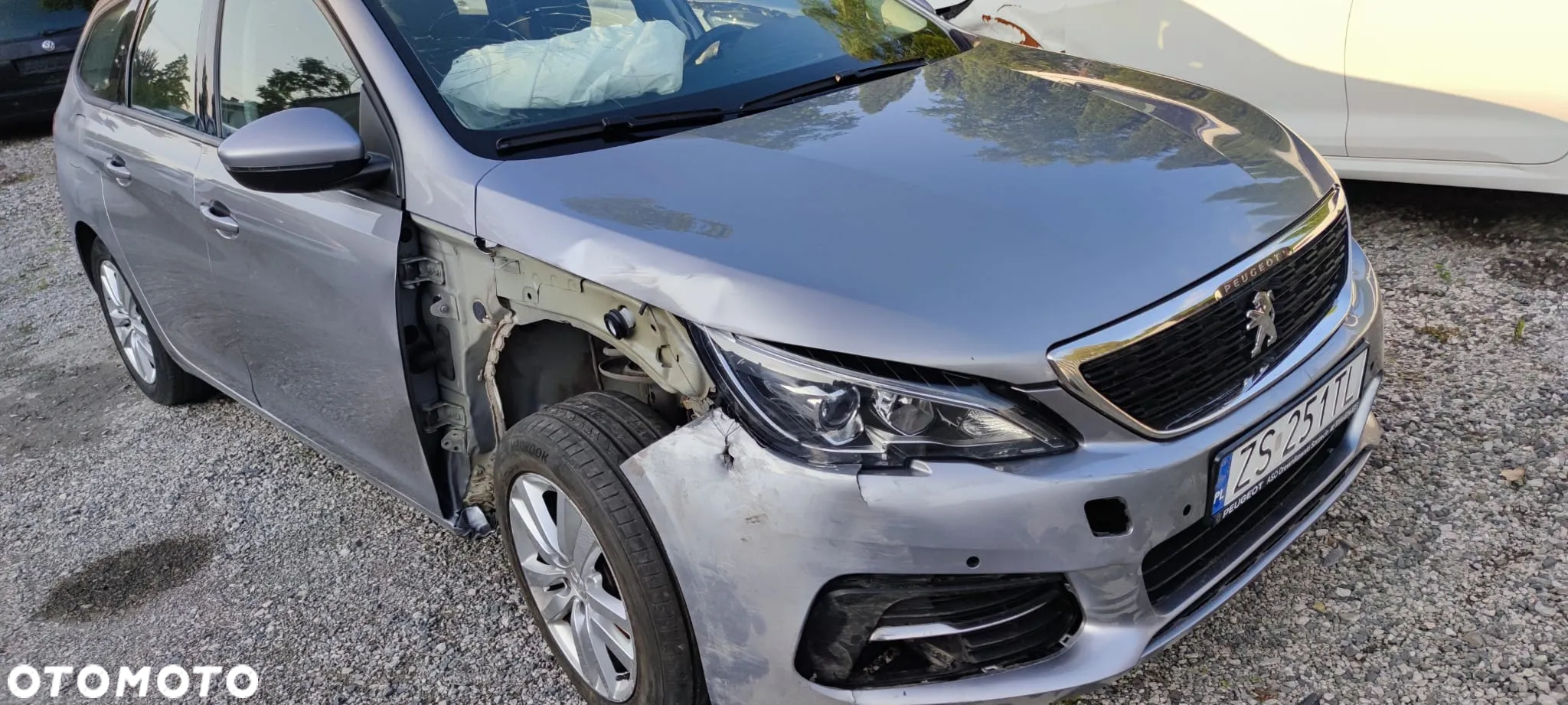 Peugeot 308 1.5 BlueHDi Active Pack S&S EAT8 - 5