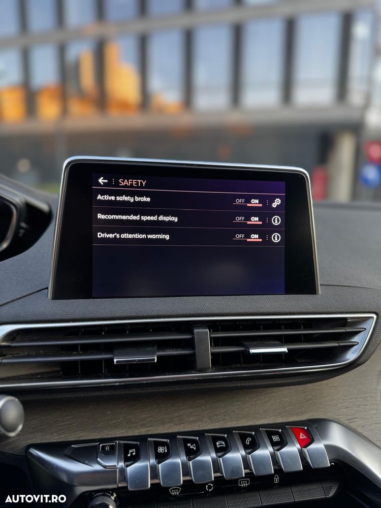 Peugeot 3008 BlueHDi 180 Stop & Start EAT6 GT - 8