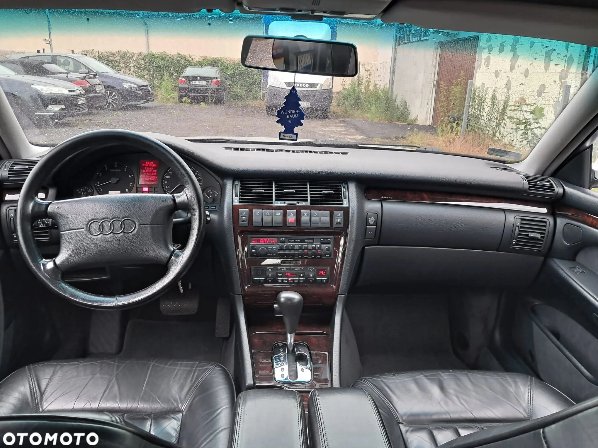 Audi A8 - 16