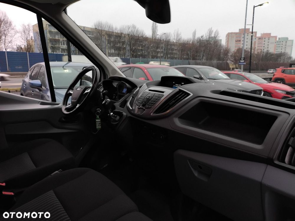 Ford transit - 24