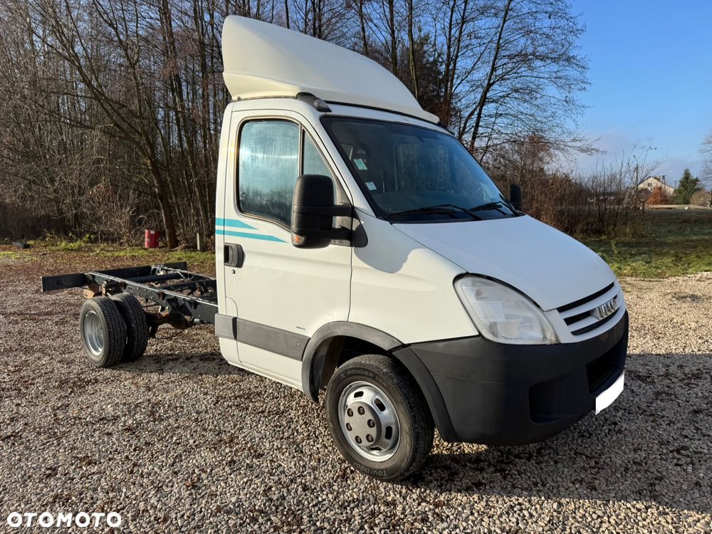 Iveco DAILY 35 C 12 - 3