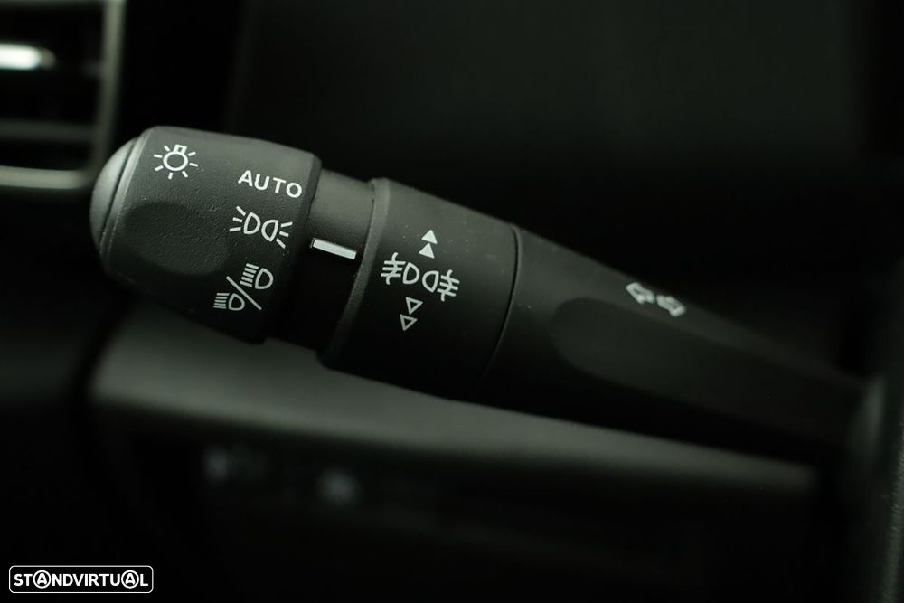 Citroën C4 1.2 PureTech Plus EAT8 - 16