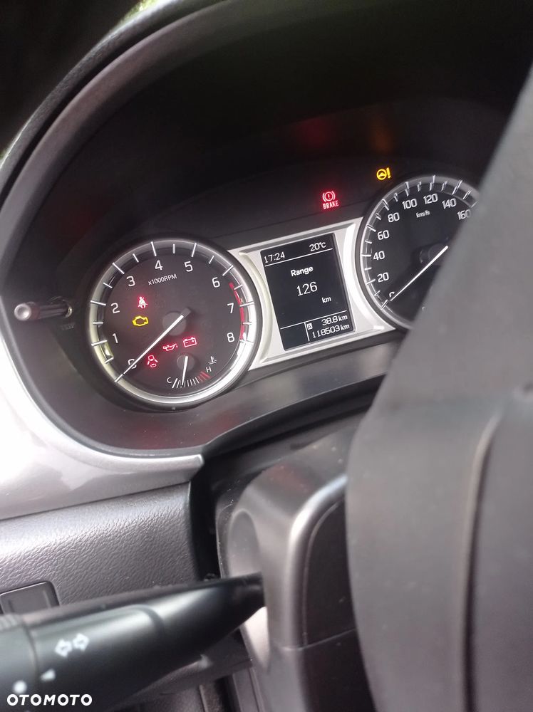 Suzuki Vitara 1.6 Comfort 2WD - 6
