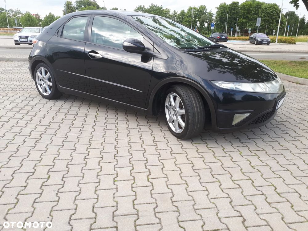 Honda Civic 1.8 Executive - 10
