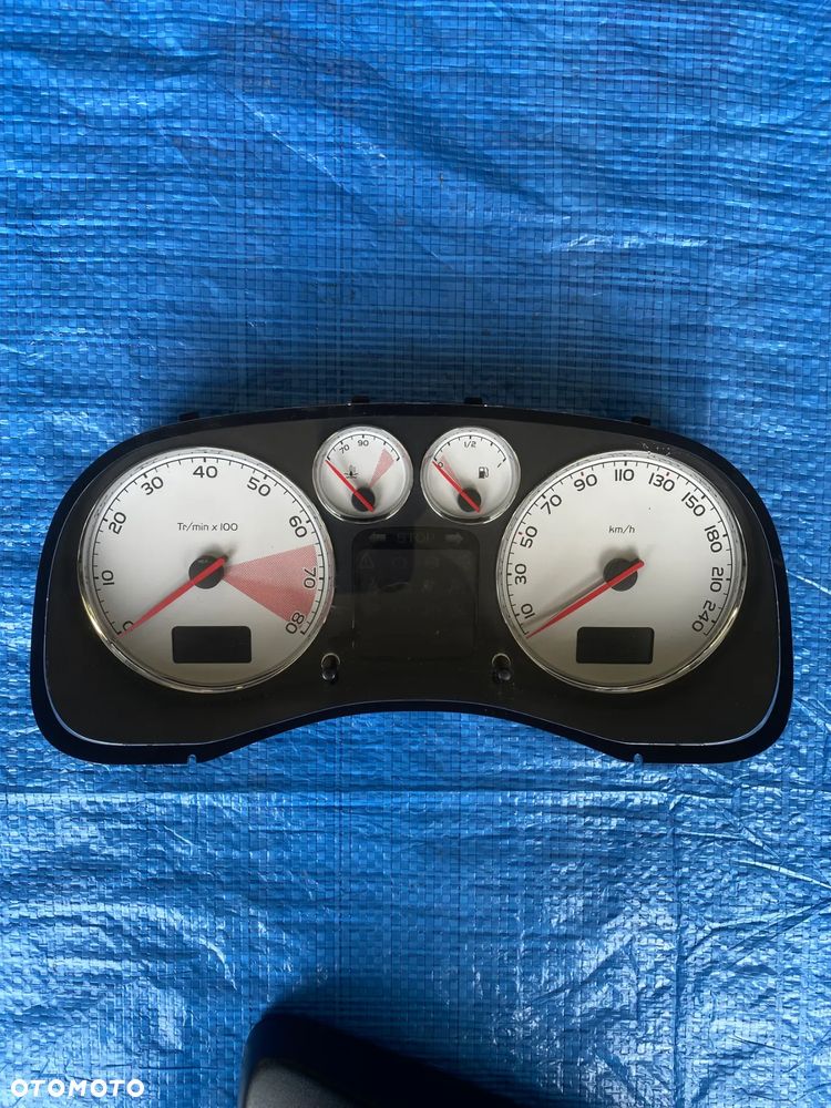 LICZNIK LICZNIKI ZEGARY PRĘDKOŚCIOMIERZ PEUGEOT 307 LIFT 2,0 B 16V 05-10r P9655925780 9655925780  EUROPA - 2