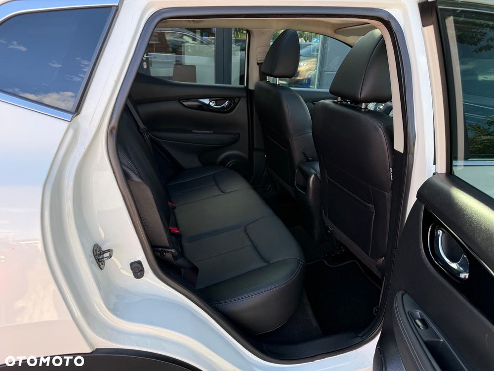 Nissan Qashqai 1.5 dCi N-WAY - 12