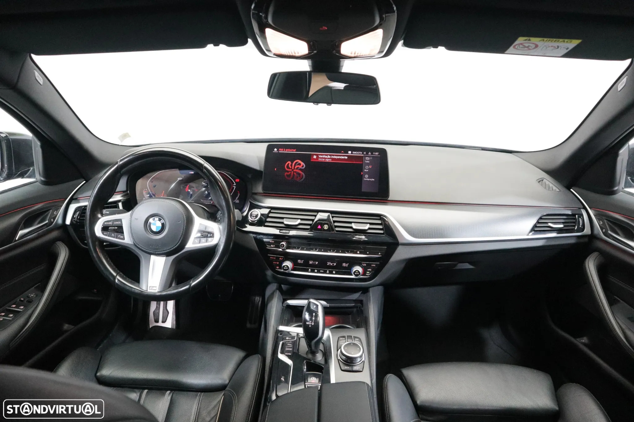 BMW 520 d Pack Desportivo M Auto - 10