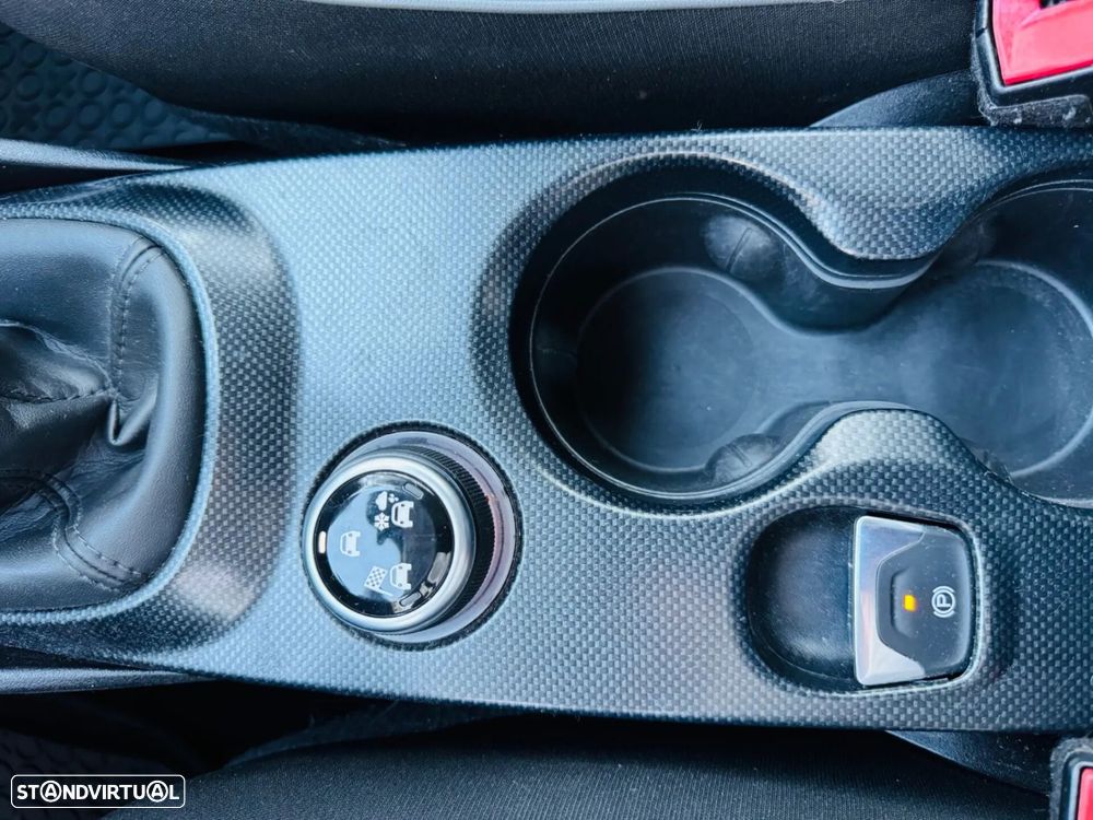 Fiat 500X 1.3 MJ Pop Star J17 S&S - 32