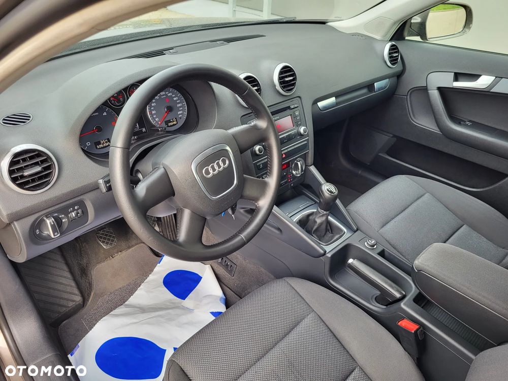 Audi A3 Sportback - 6