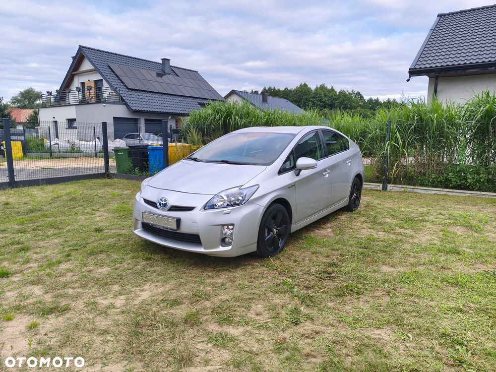 Toyota Prius - 2