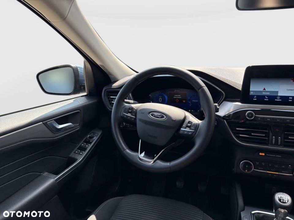 Ford Kuga - 10