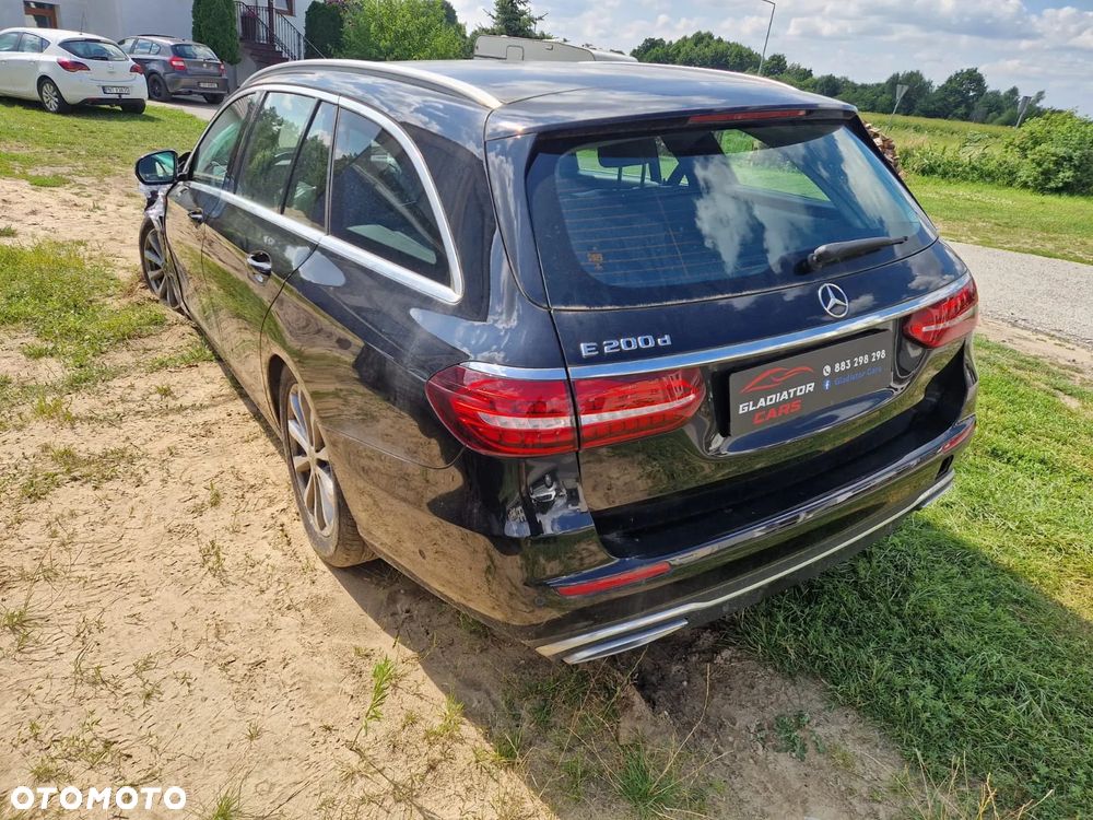 Mercedes-Benz Klasa E 200 d Business Edition - 3