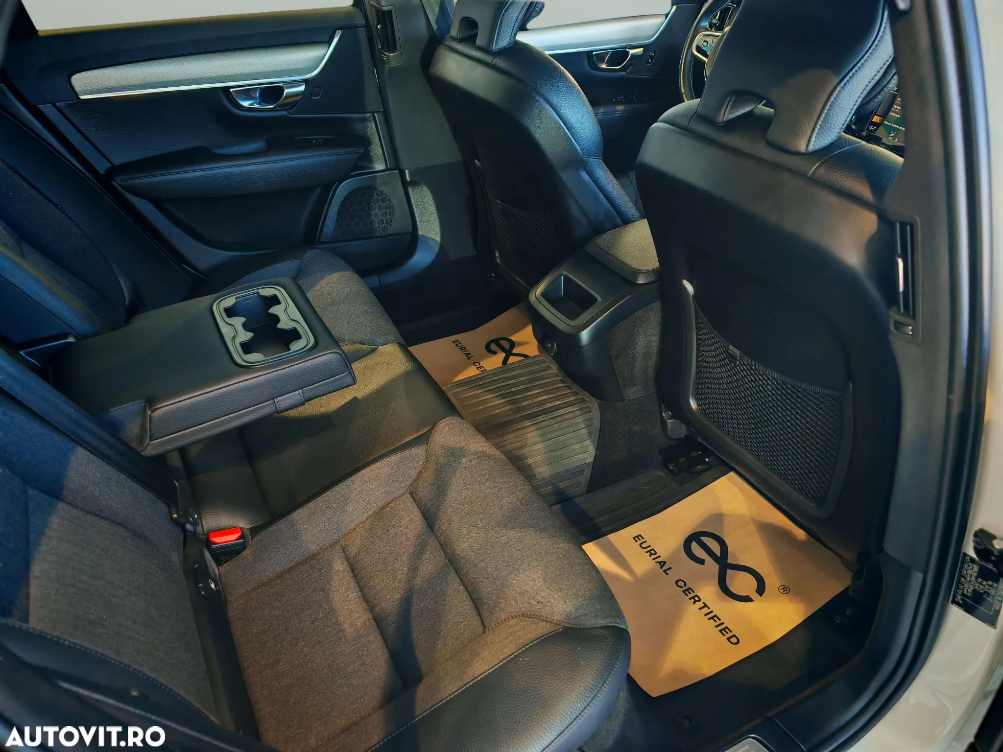 Volvo V90 B4 D Geartronic Momentum - 13