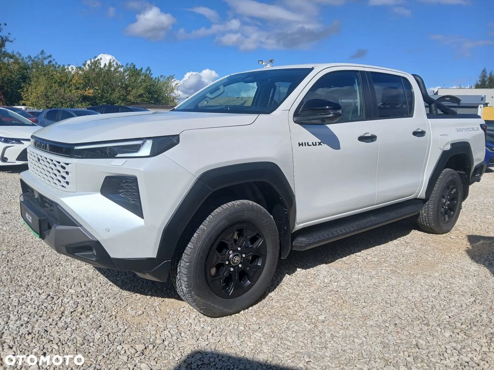 Toyota Hilux 2.8 D-4D mHEV Double Cab Invincible 4x4 - 17