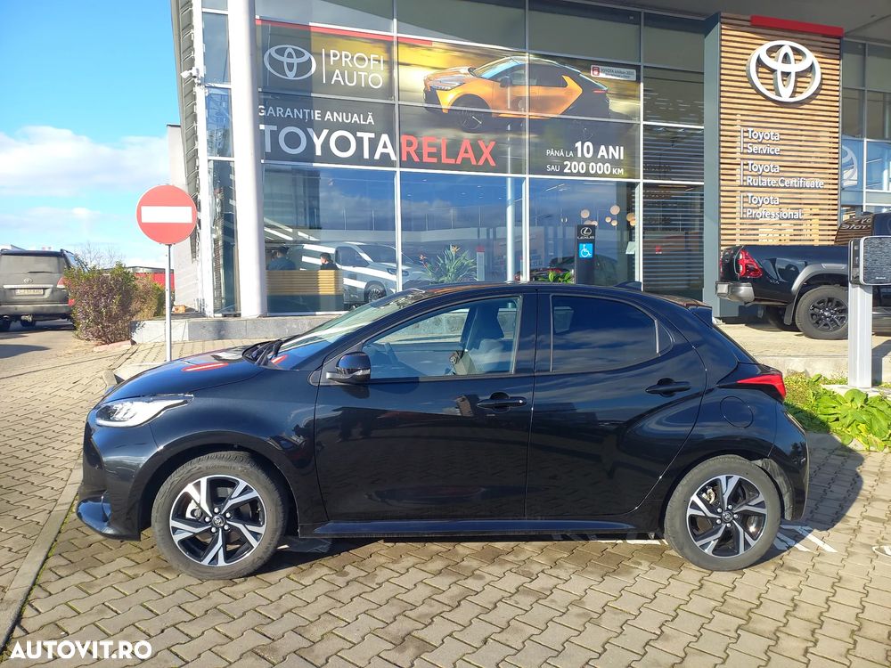 Toyota Yaris Hybrid 1.5 VVT-i Business Edition - 4