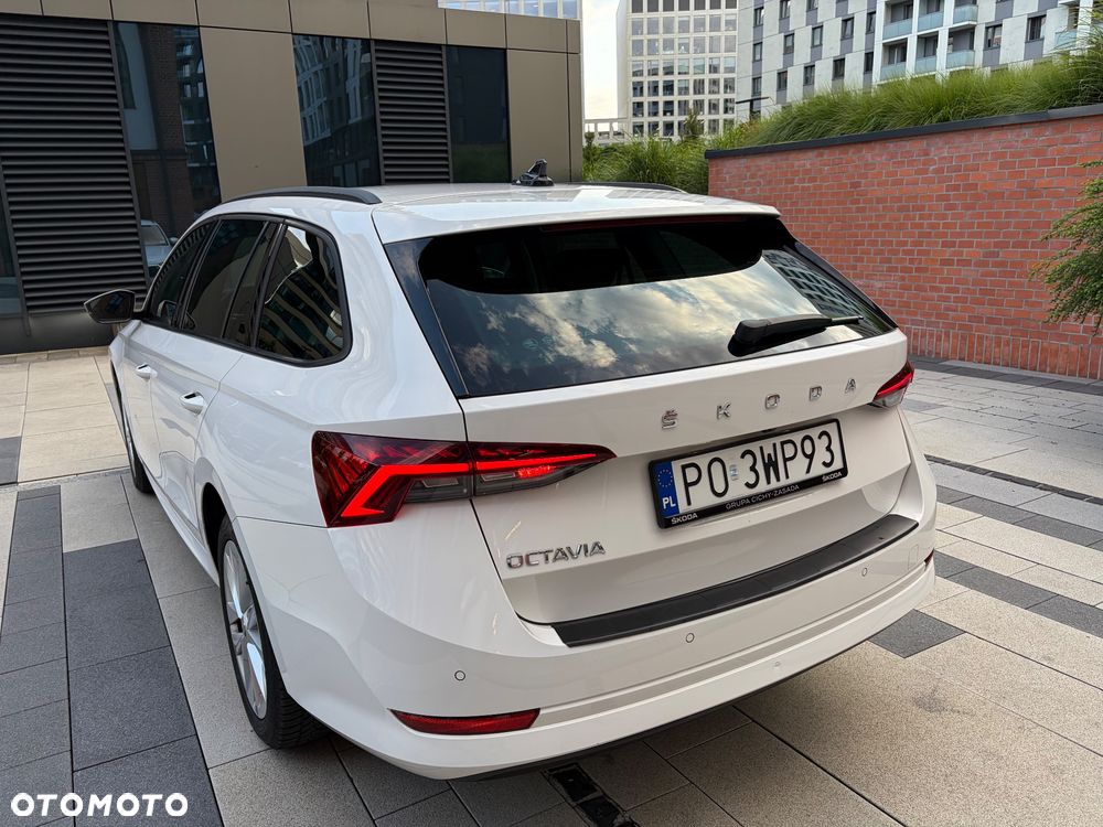 Skoda Octavia 2.0 TDI Ambition DSG - 14