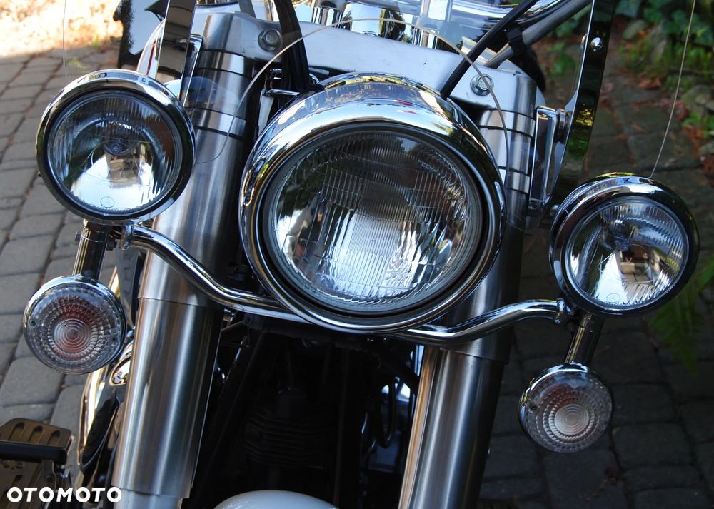 Yamaha Road Star - 12