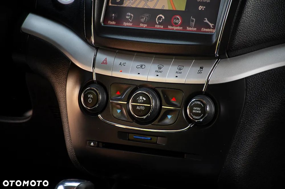 Fiat Freemont 2.0 Multijet 16V DPF Automatik Allrad Lounge - 20