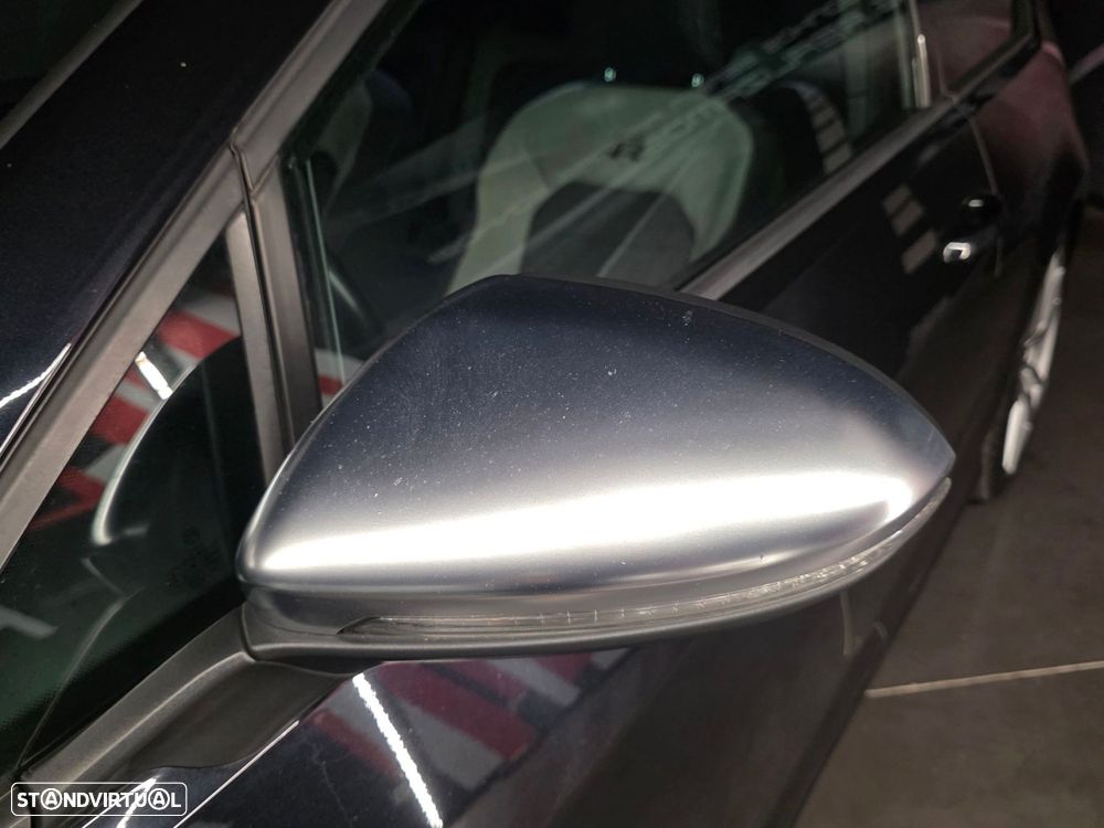 VW Golf 2.0 TSI R DSG - 30
