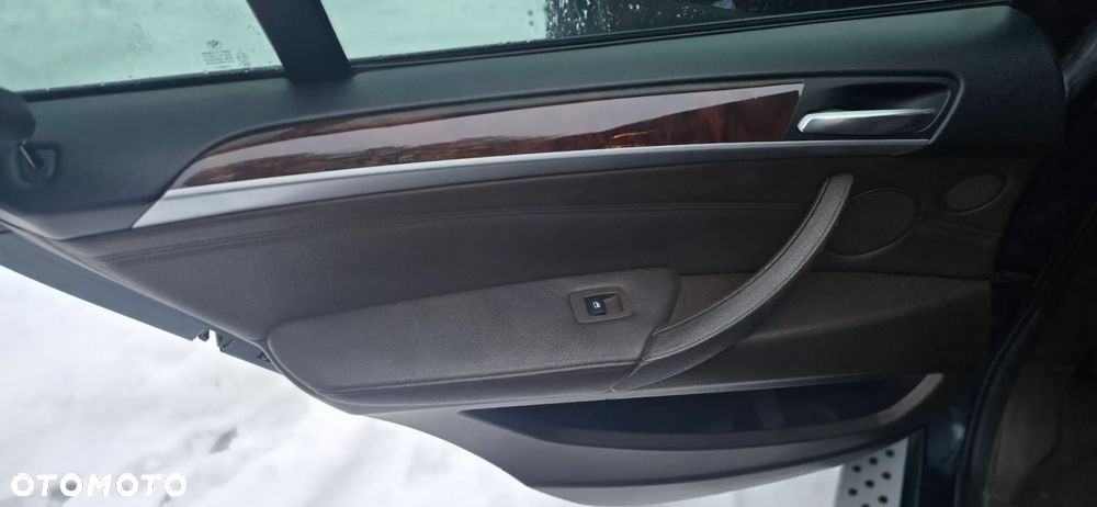 BMW X5 xDrive30d - 11