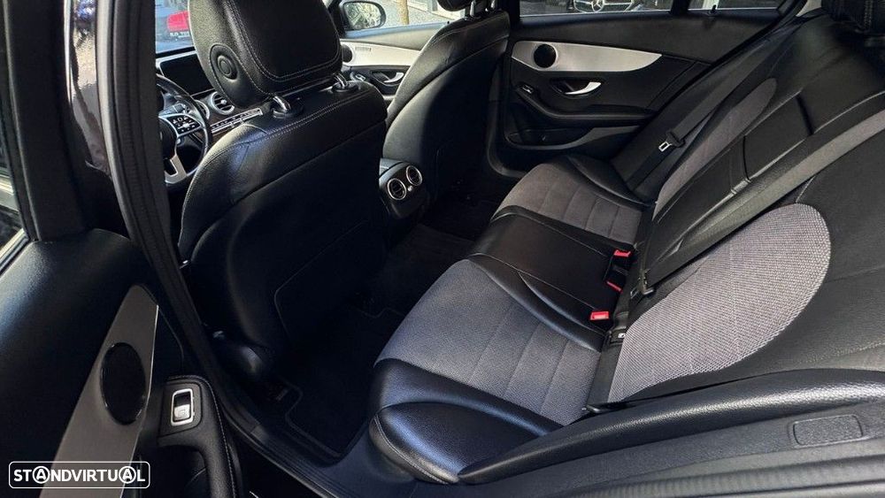 Mercedes-Benz C 300 de Avantgarde - 10