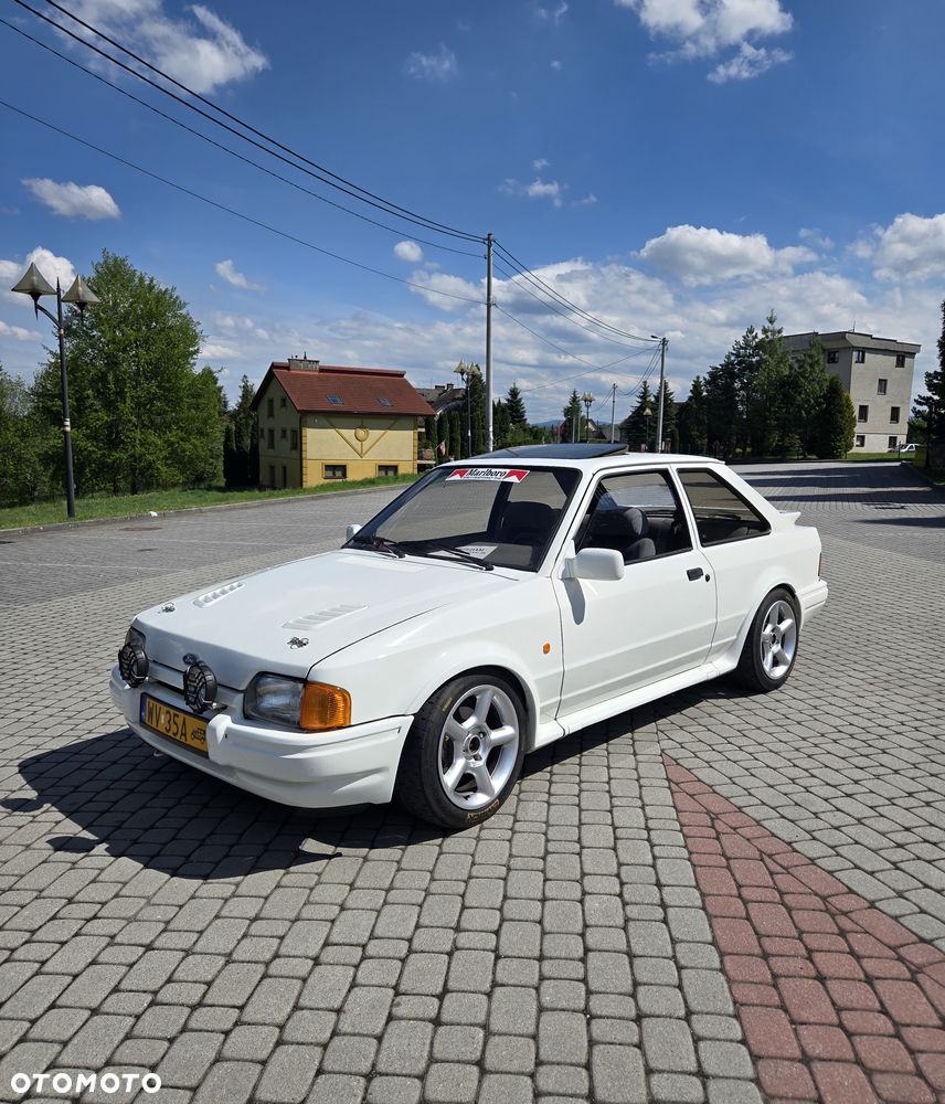 Ford Escort - 2