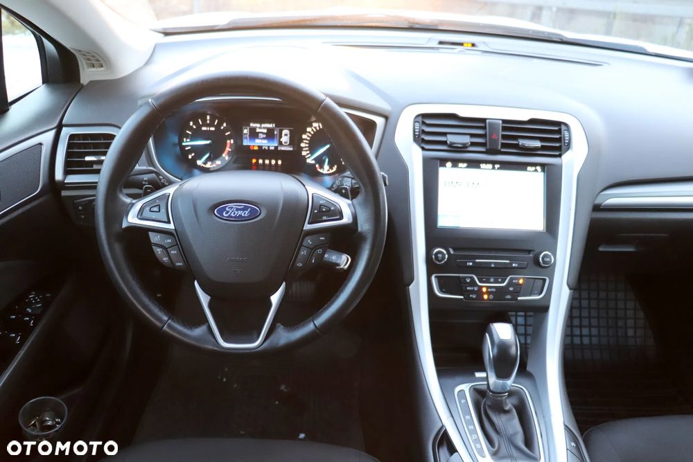 Ford Mondeo 2.0 TDCi Trend PowerShift - 31