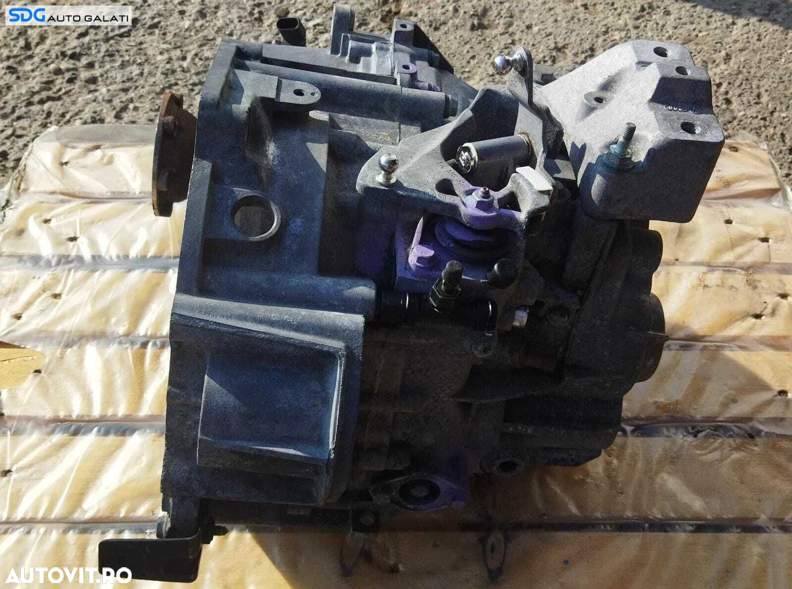 Cutie Viteze Manuala 6 Trepte Cod DRW Volkswagen Bora 1.9 TDI 1998 - 2006 - 7