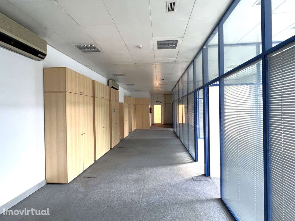 Escritório para arrendamento em Miraflores com 130 m2 - Grande imagem: 2/11