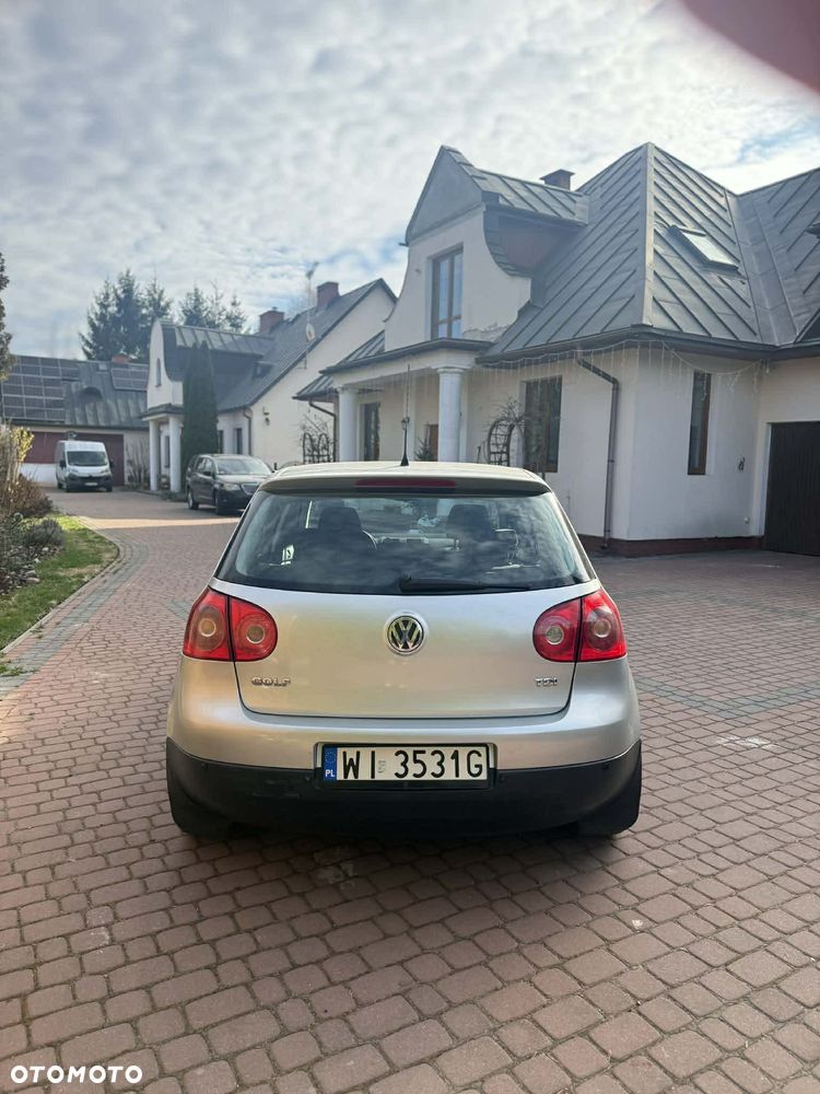Volkswagen Golf 1.9 TDI Trendline - 4