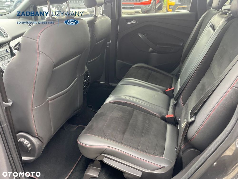 Ford Kuga 1.5 EcoBoost 2x4 ST-Line - 15
