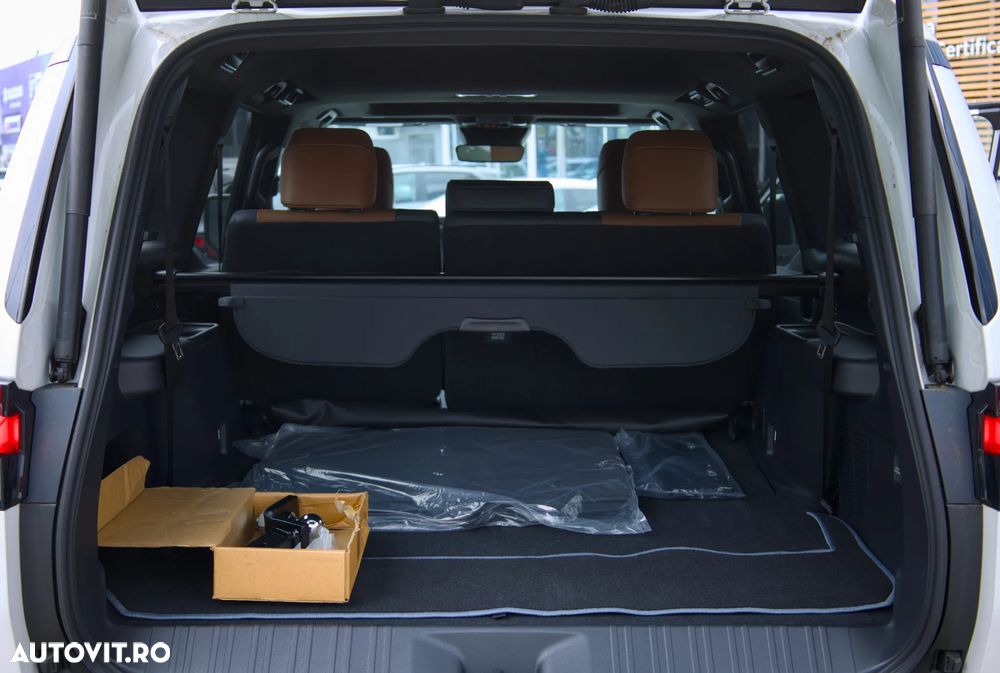 Lexus Seria LX - 18