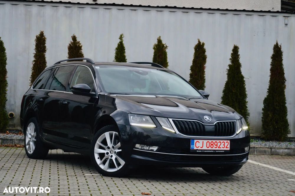 Skoda Octavia 2.0 TDI DSG Premium Edition - 1