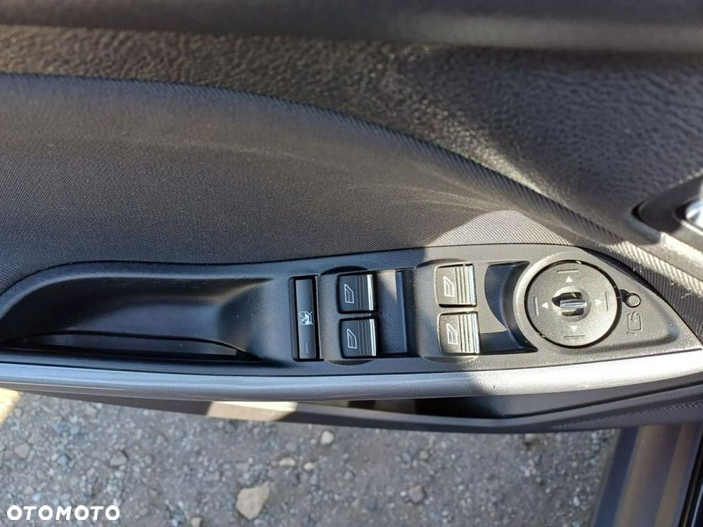 Ford Focus 1.0 EcoBoost STart-Stopp-System TITANIUM - 15