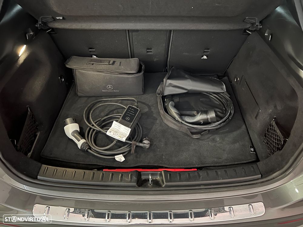 Mercedes-Benz GLA 250 e 8G-DCT AMG Line - 23