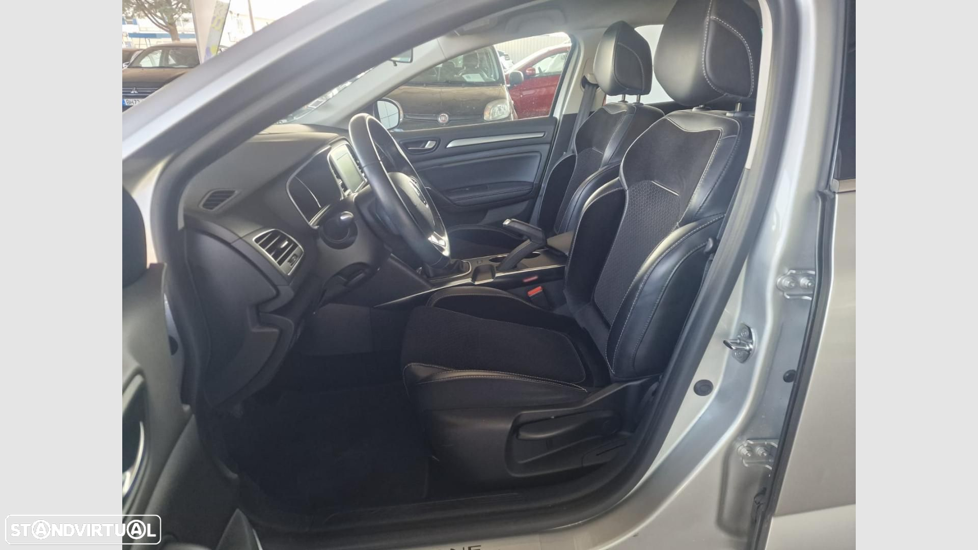 Renault Mégane 1.5 dCi Intens - 10