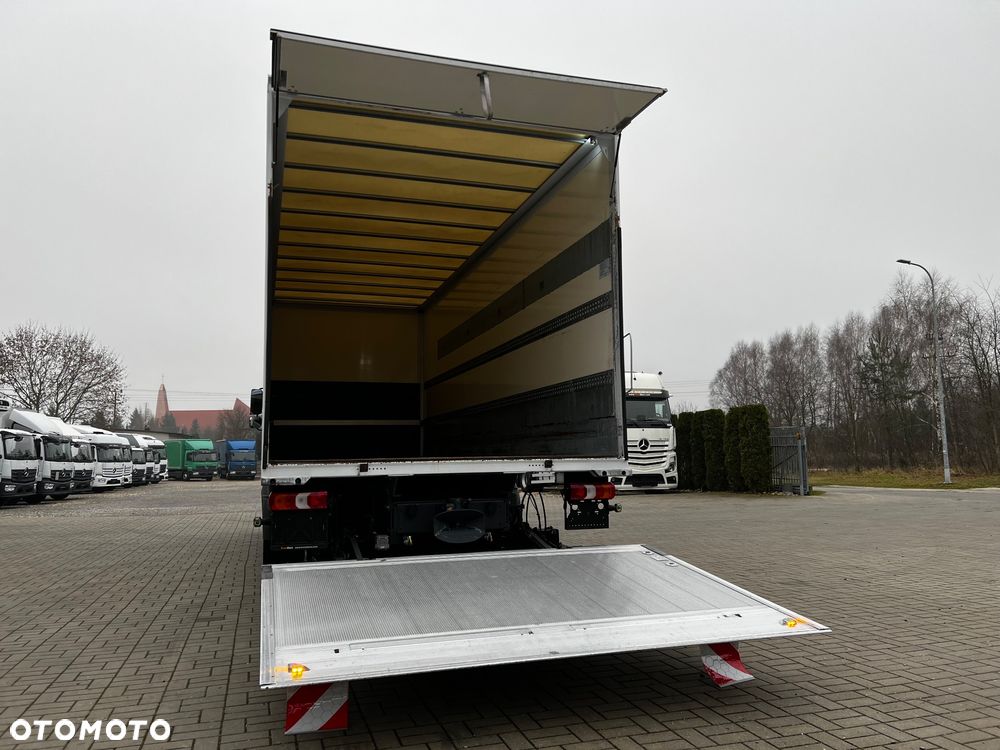 Mercedes-Benz ATEGO - 18