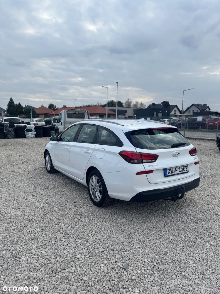 Hyundai i30 1.6 CRDI DCT Select - 5