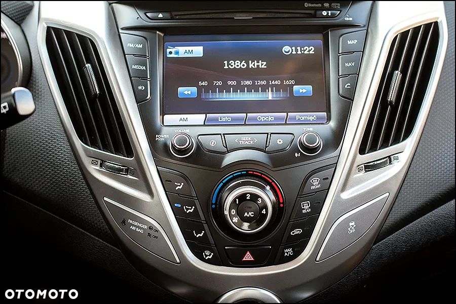 Hyundai Veloster - 20
