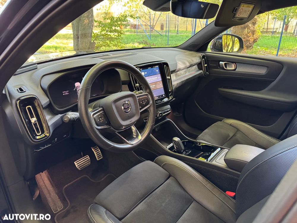 Volvo XC 40 Recharge Twin Motor AWD Ultimate - 5