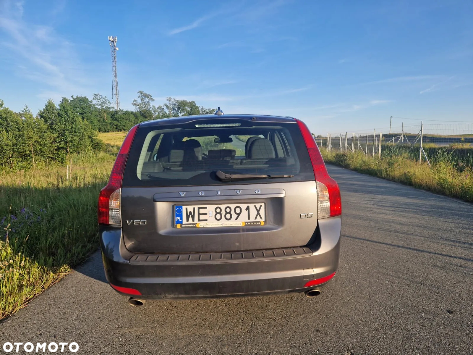 Volvo V50 D3 Momentum - 10