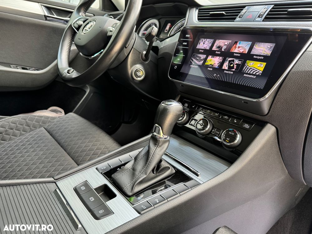 Skoda Superb 2.0 TDI DSG Sportline - 17