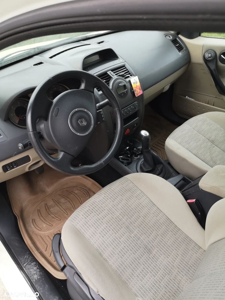 Renault Megane II Sedan 1.5 dCi Confort Privilege - 5