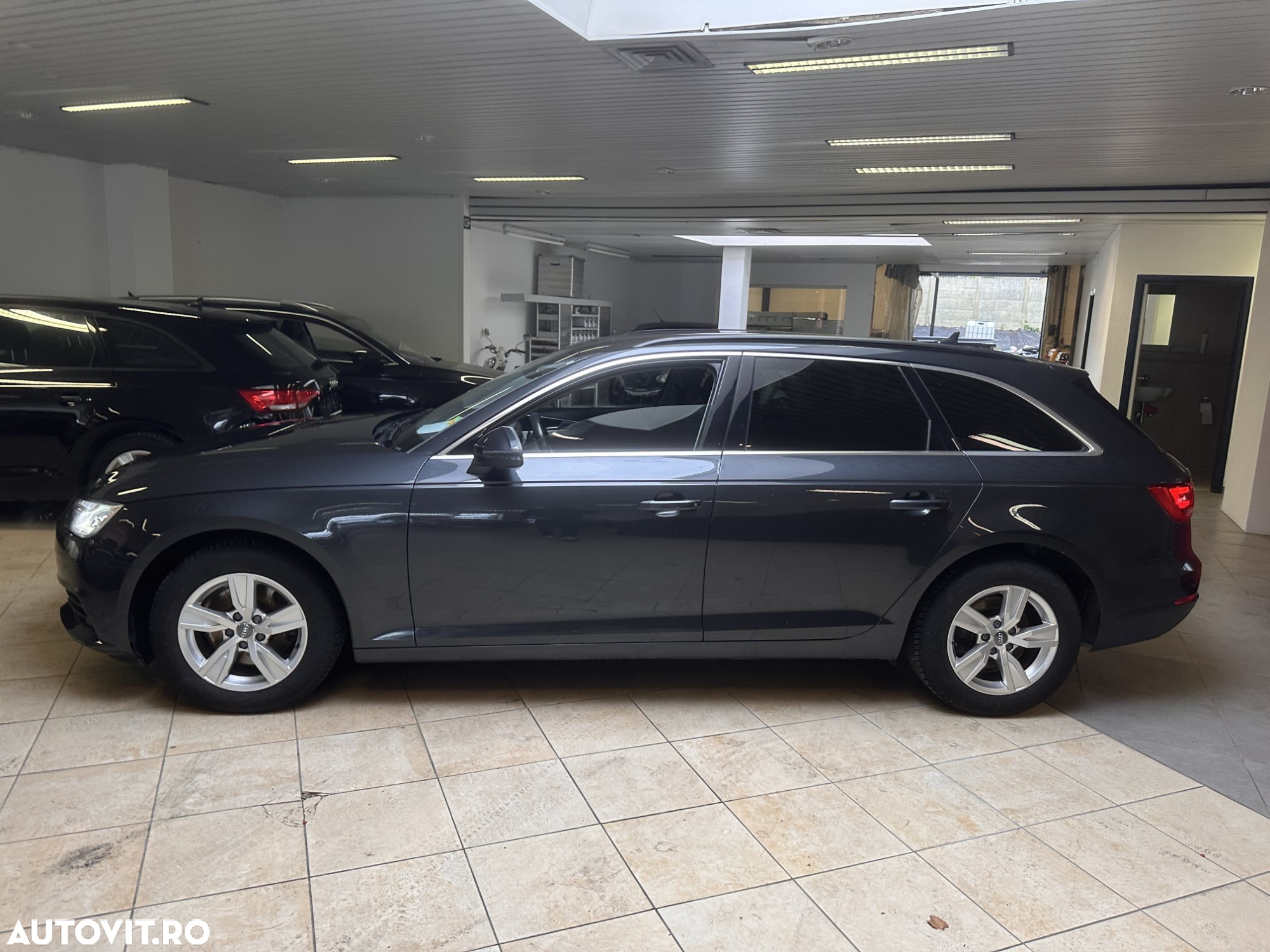Audi A4 Avant 40 g-tron S tronic - 6