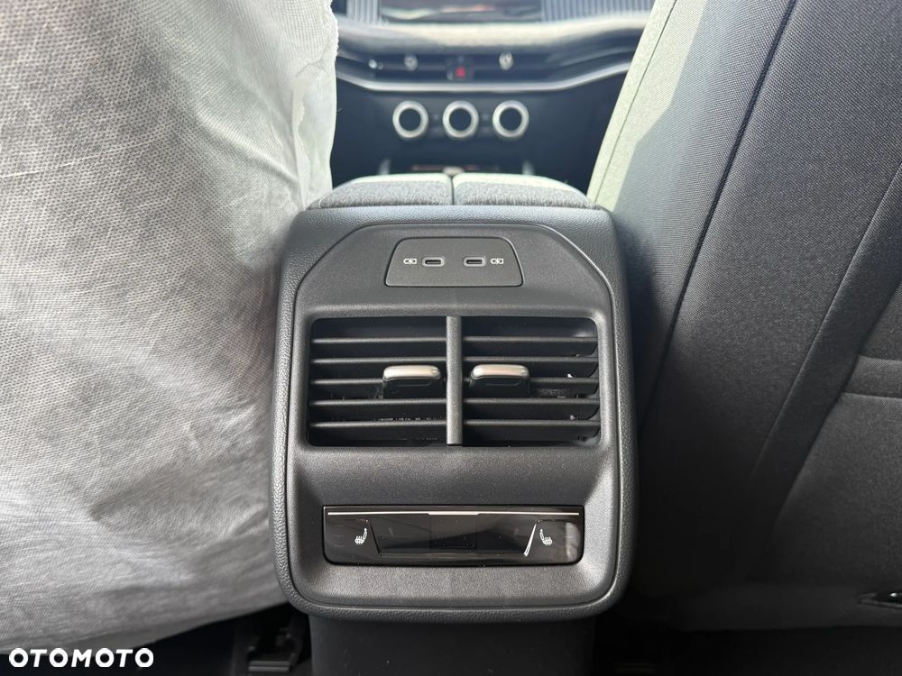 Skoda Superb 1.5 TSI mHEV Edition 130 DSG - 12