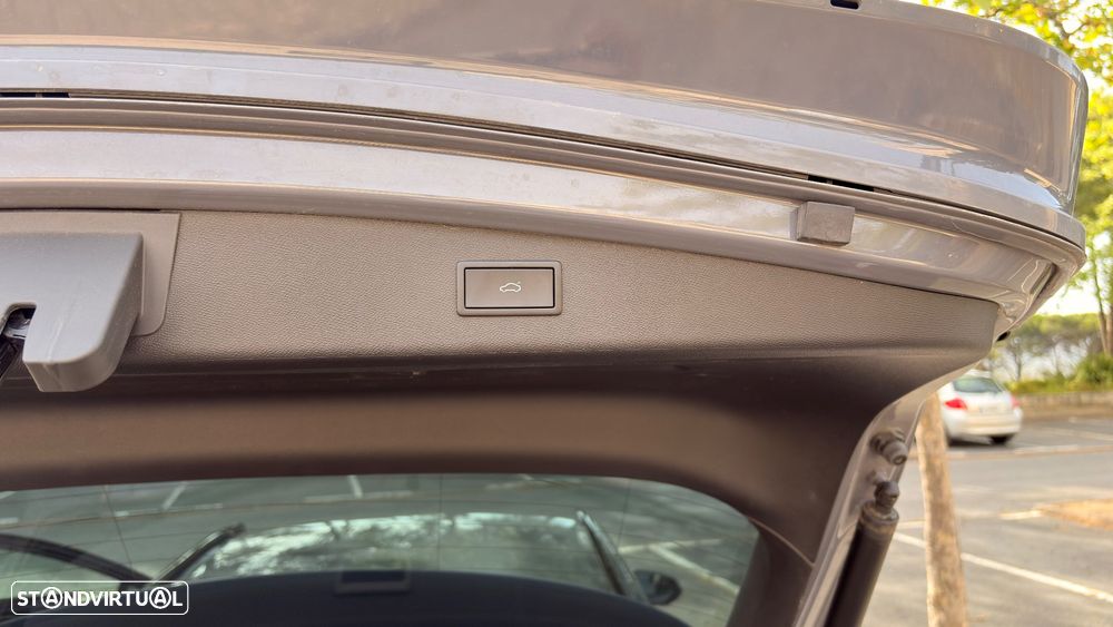 Cupra Leon ST 1.5 eTSI MID DSG - 13