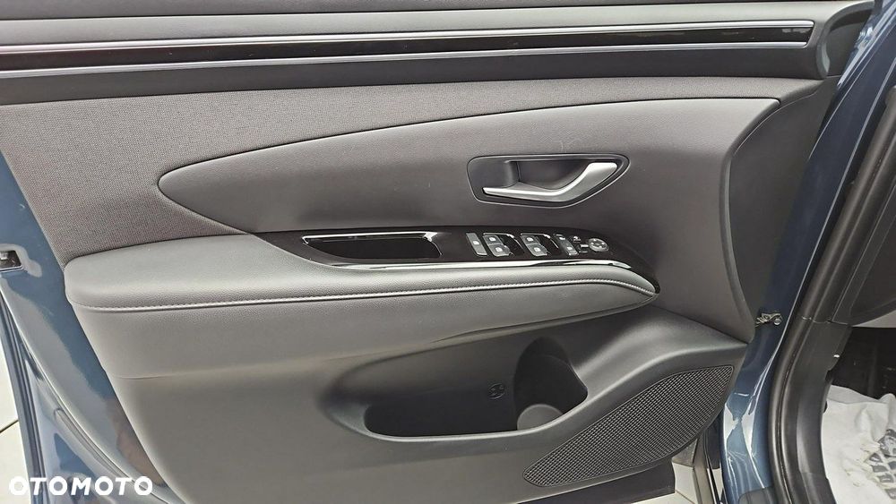 Hyundai Tucson 1.6 T-GDi HEV Executive 2WD - 10