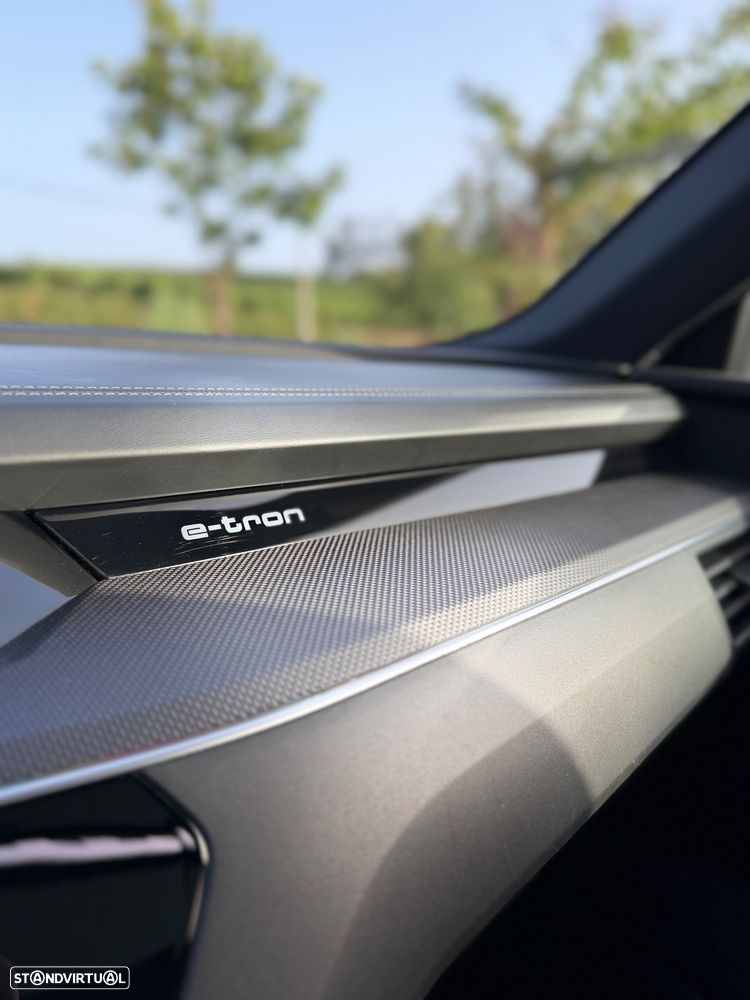 Audi e-tron S quattro - 28